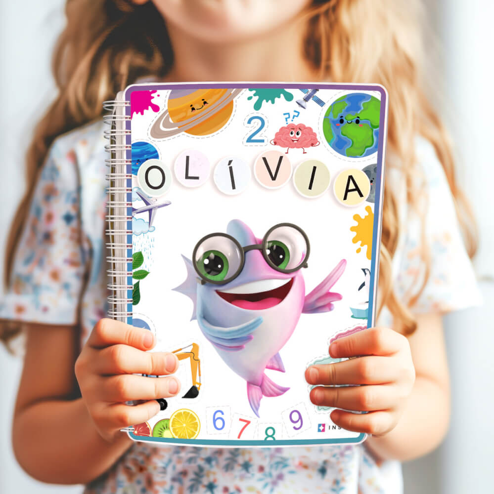 Vuorovaikutteinen XXL IQ BOOK - lapsille kuudesta yhdeksään vuoteen.
